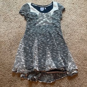 Beautiful dress - barely worn